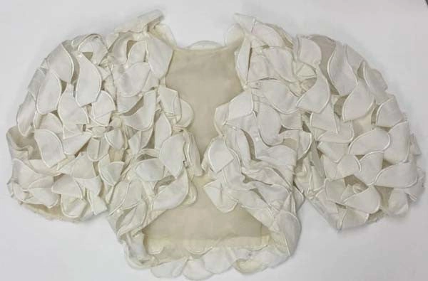1980s Jacqueline de Ribes Cream Bolero