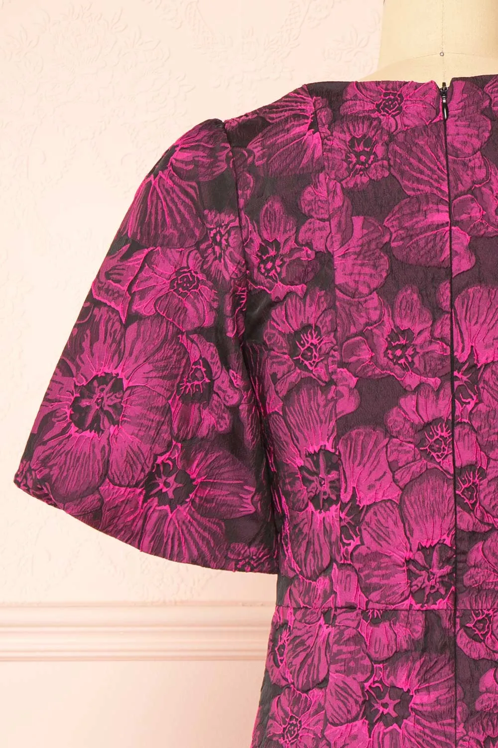 Avalora | Short Black Floral Dress w/ Puffy Sleeves