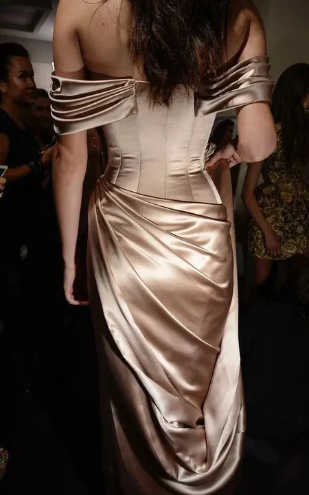Champagne Strapless Sheath Party Satin Evening Dress with Front Split