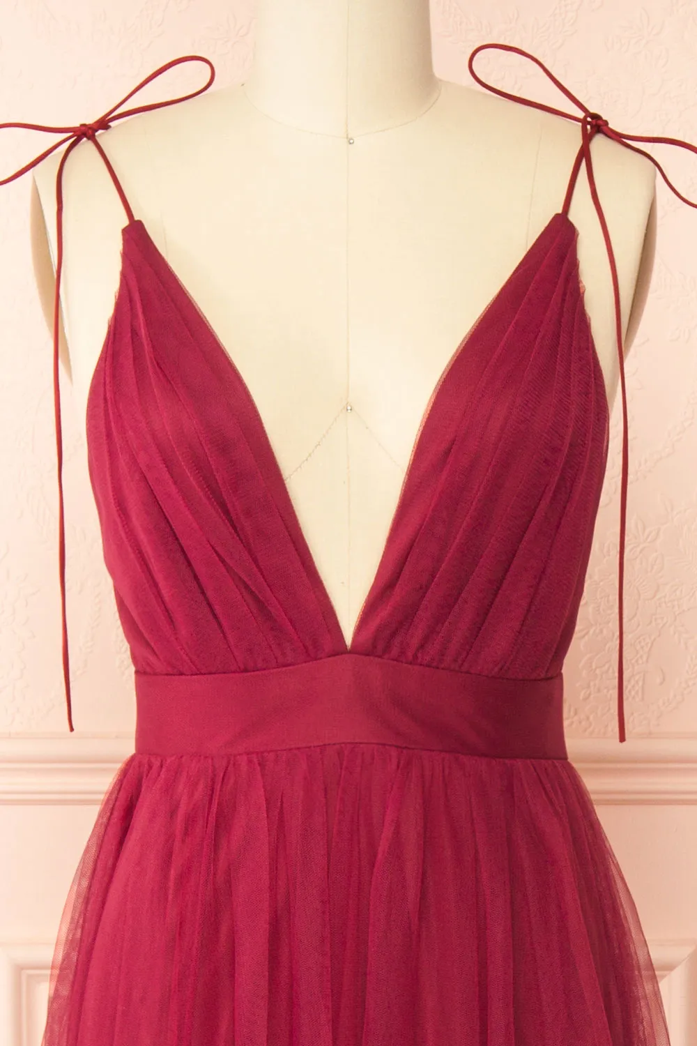 Hyedi Burgundy | Tulle Gown with Plunging Neckline