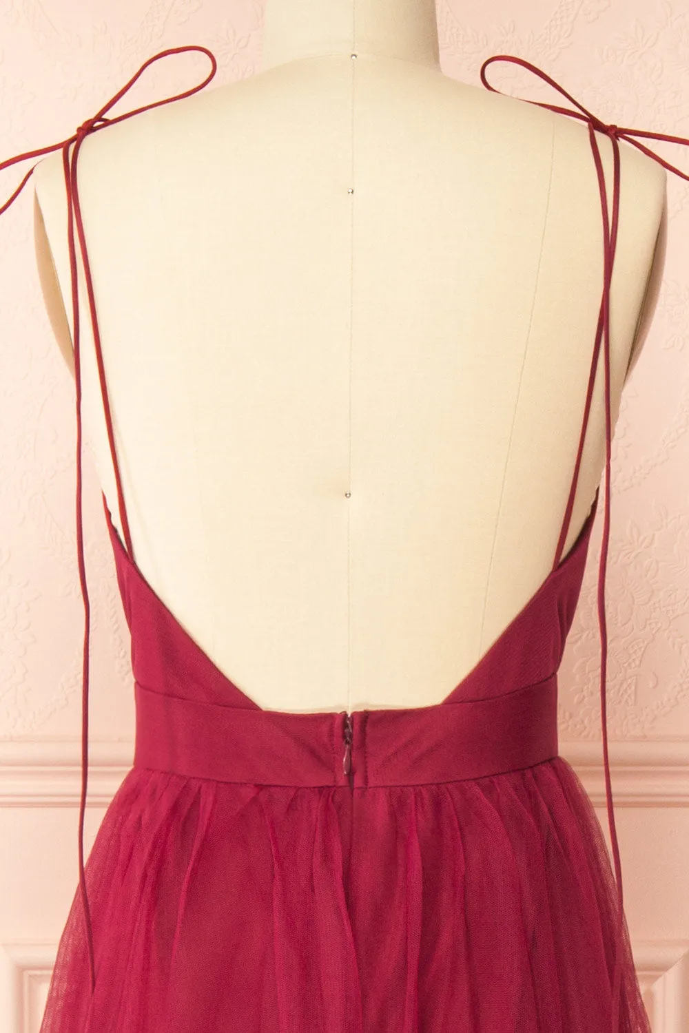 Hyedi Burgundy | Tulle Gown with Plunging Neckline