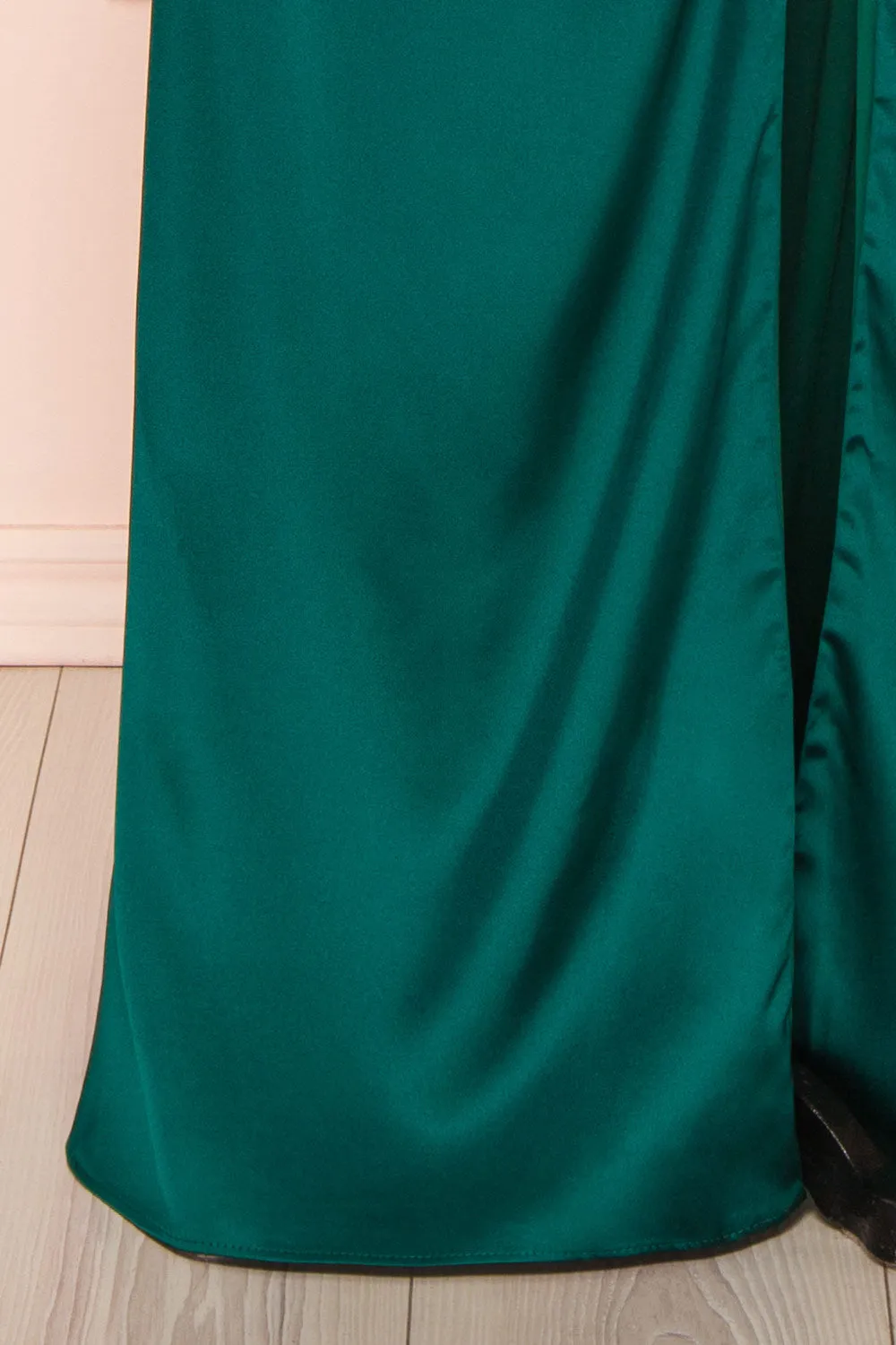 Kesha Green | Corset Cowl Neck Maxi Dress