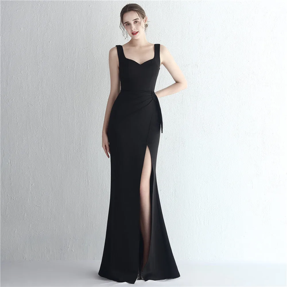 Luxe Mermaid Gown  Sophisticated Evening Dress for Hosts and Year-End Events (2025)