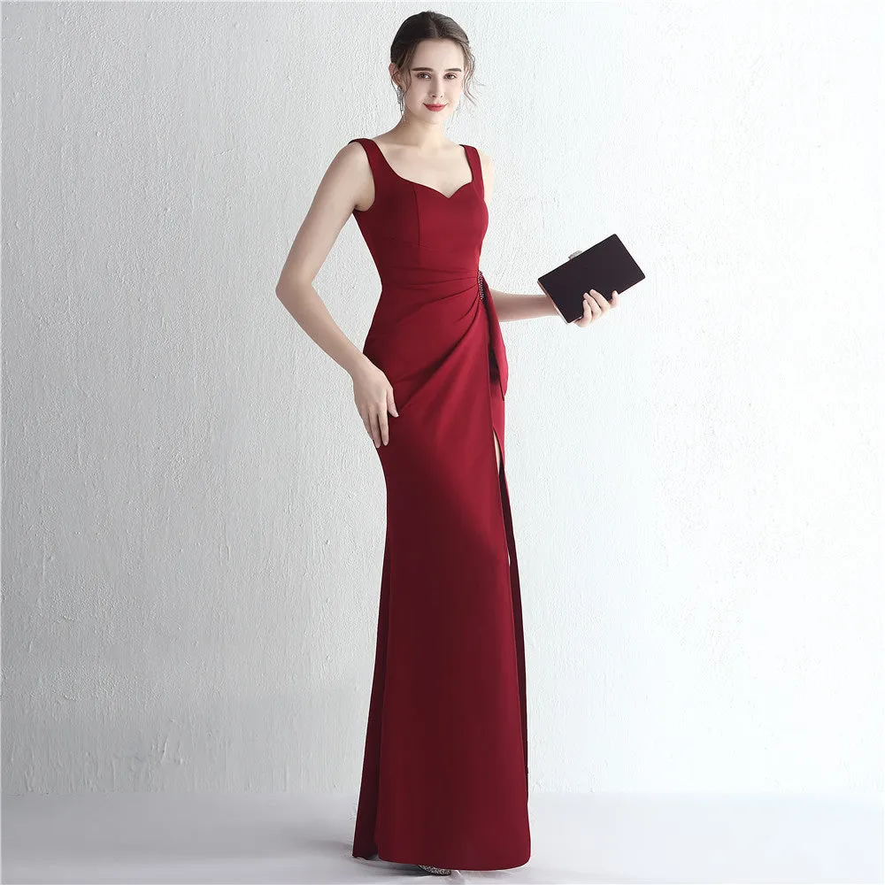 Luxe Mermaid Gown  Sophisticated Evening Dress for Hosts and Year-End Events (2025)