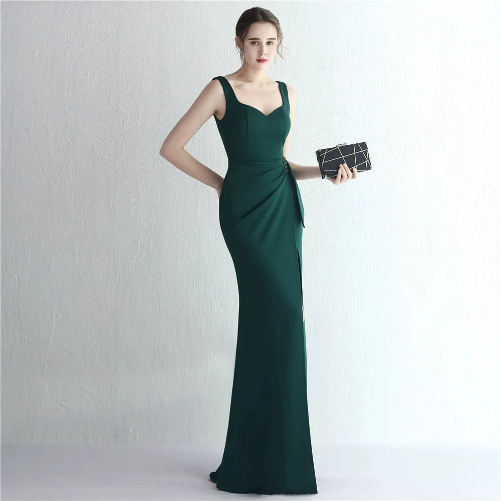 Luxe Mermaid Gown  Sophisticated Evening Dress for Hosts and Year-End Events (2025)