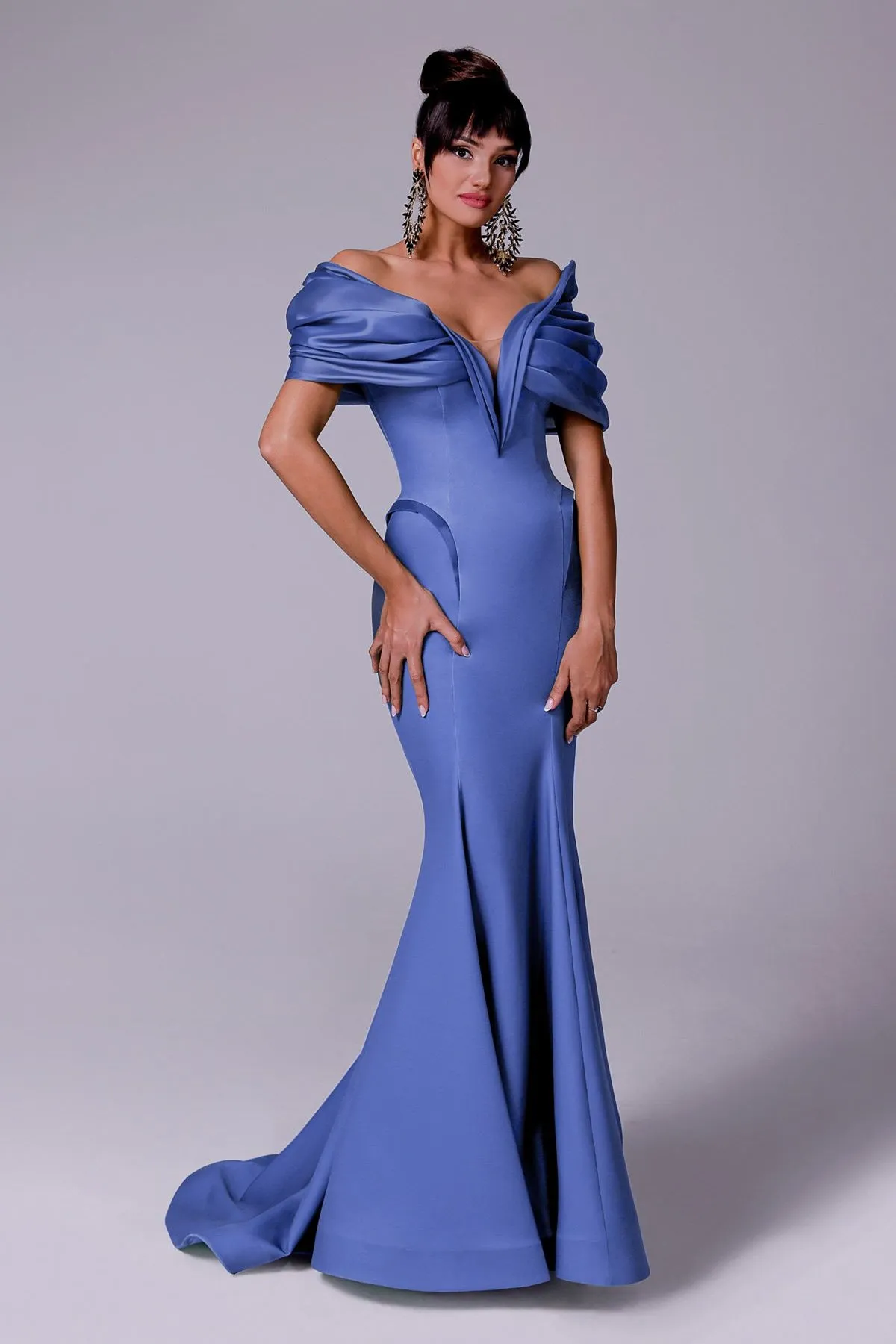 MNM Couture 2710