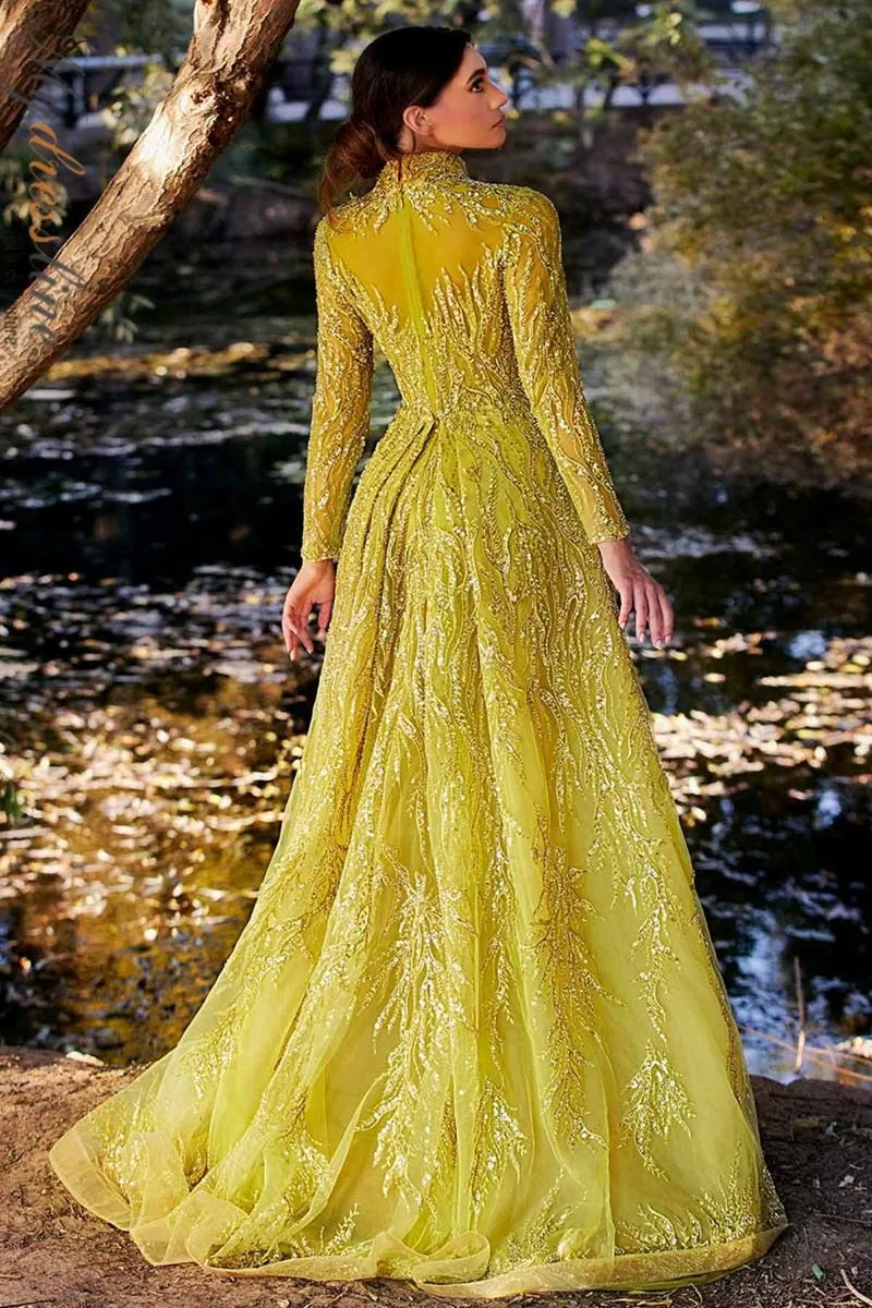 MNM Couture K3926