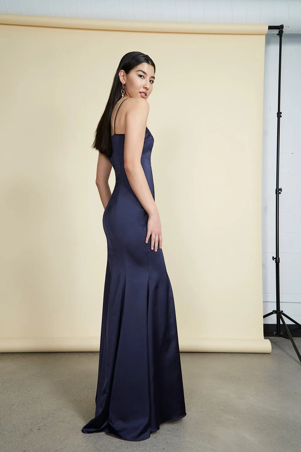 Naomie Navy | Silky Mermaid Gown