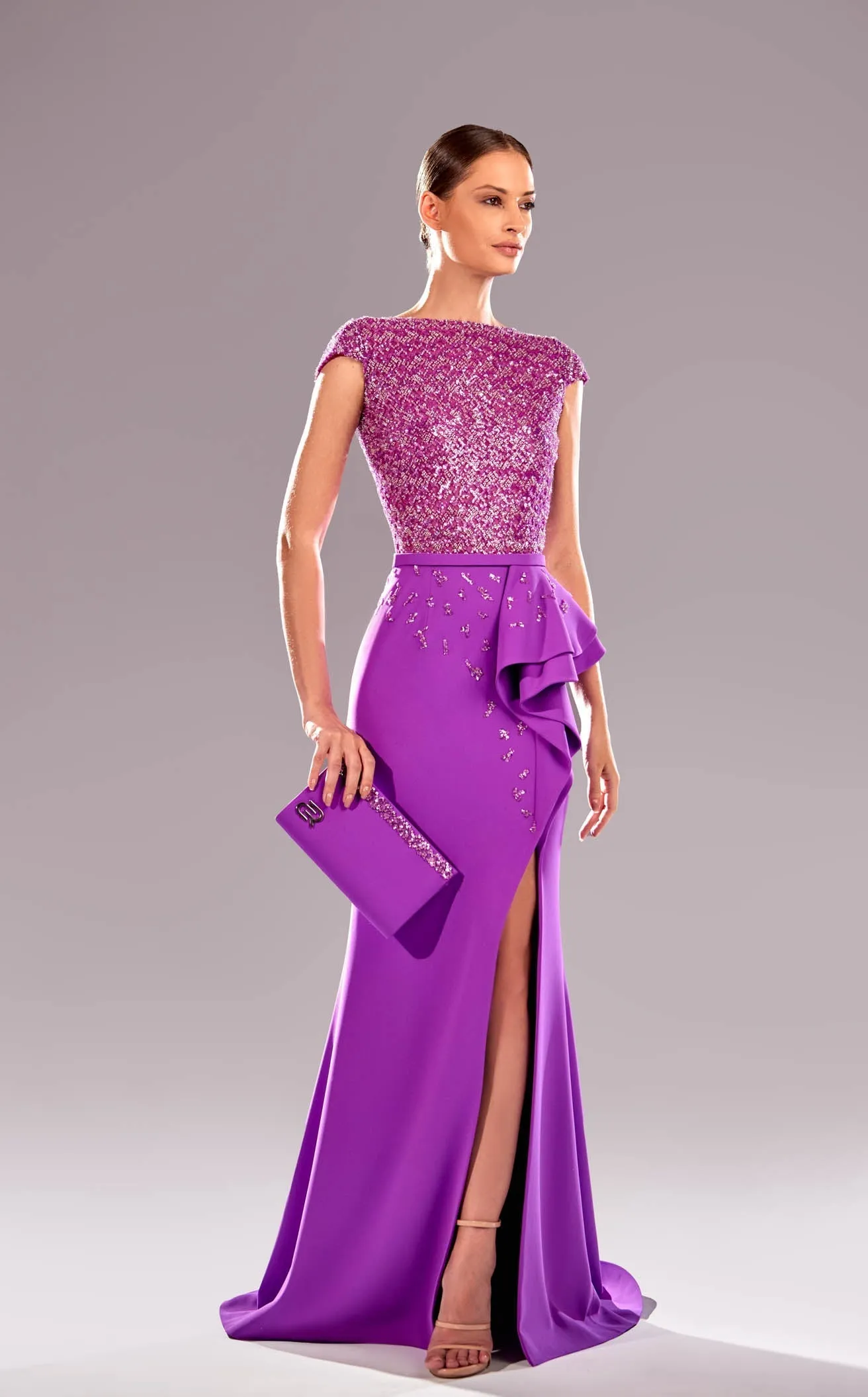 Reverie Couture SS2479 Dress Size 2 Only