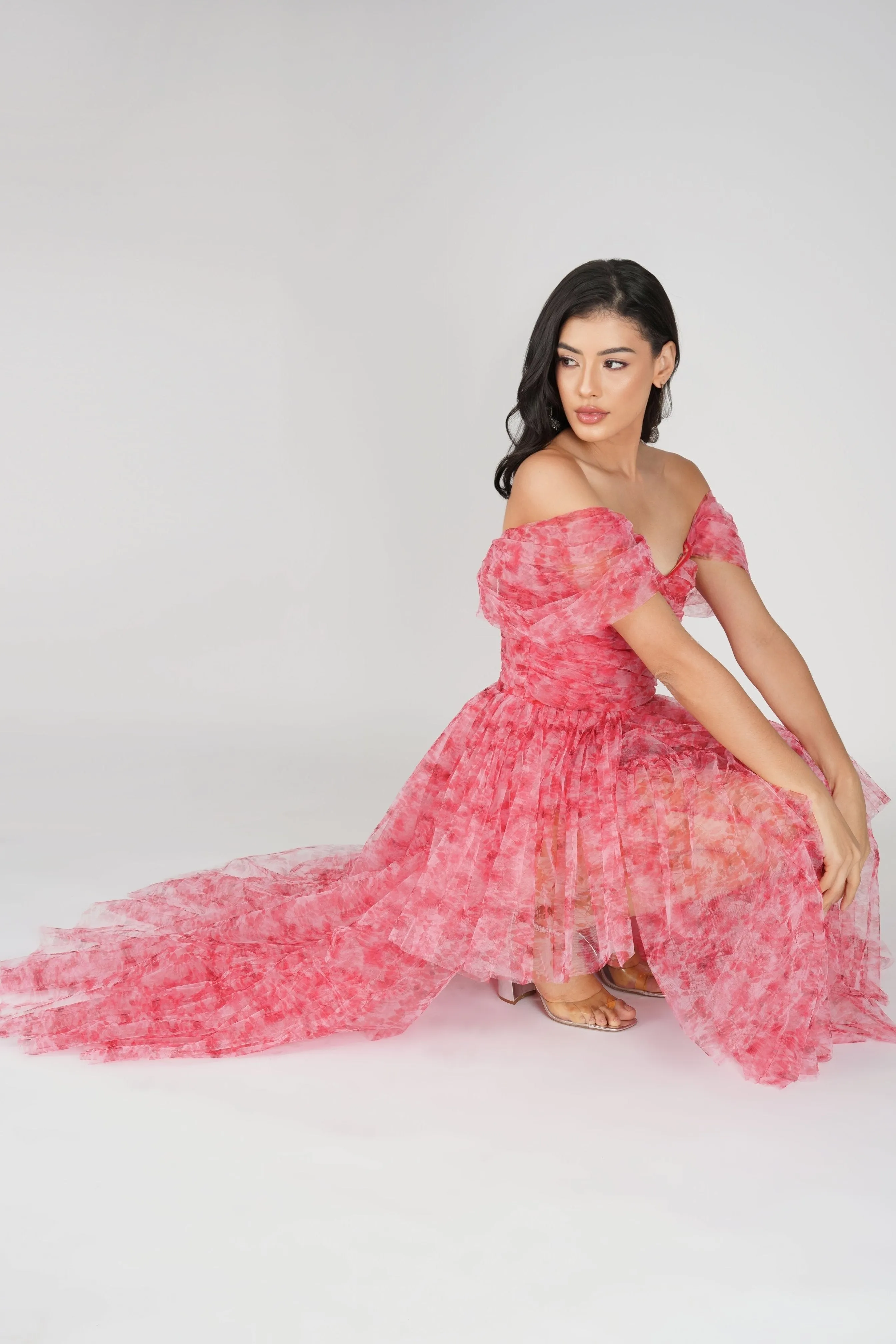 Sydney Tulle Maxi Dress in Red Print