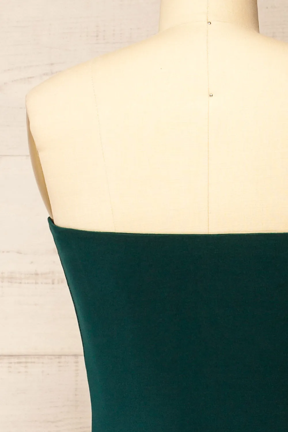 Victorya Green | Strapless Fitted Midi Dress